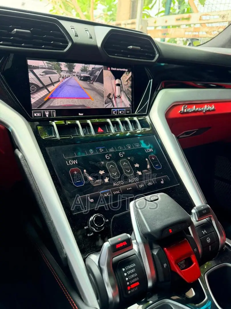 Lamborghini Urus Base 4dr AWD 2020 Red