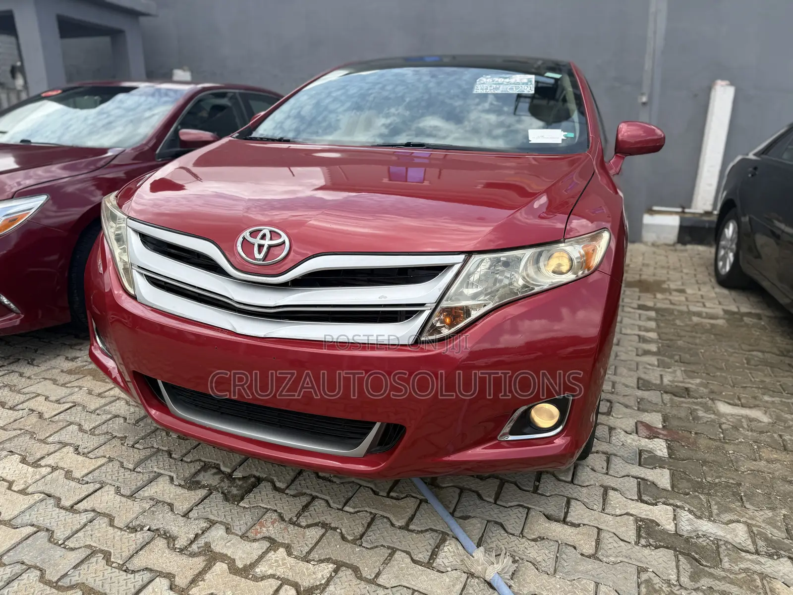 Toyota Venza XLE 2010 Red