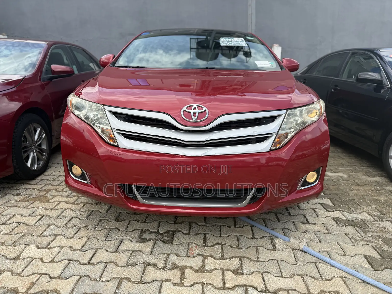 Toyota Venza XLE 2010 Red