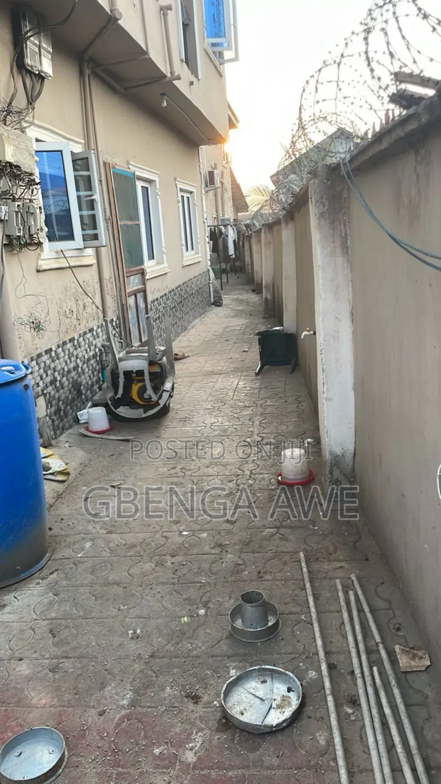 2bdrm Block of Flats in Awesome Auto, Obafemi-Owode for sale