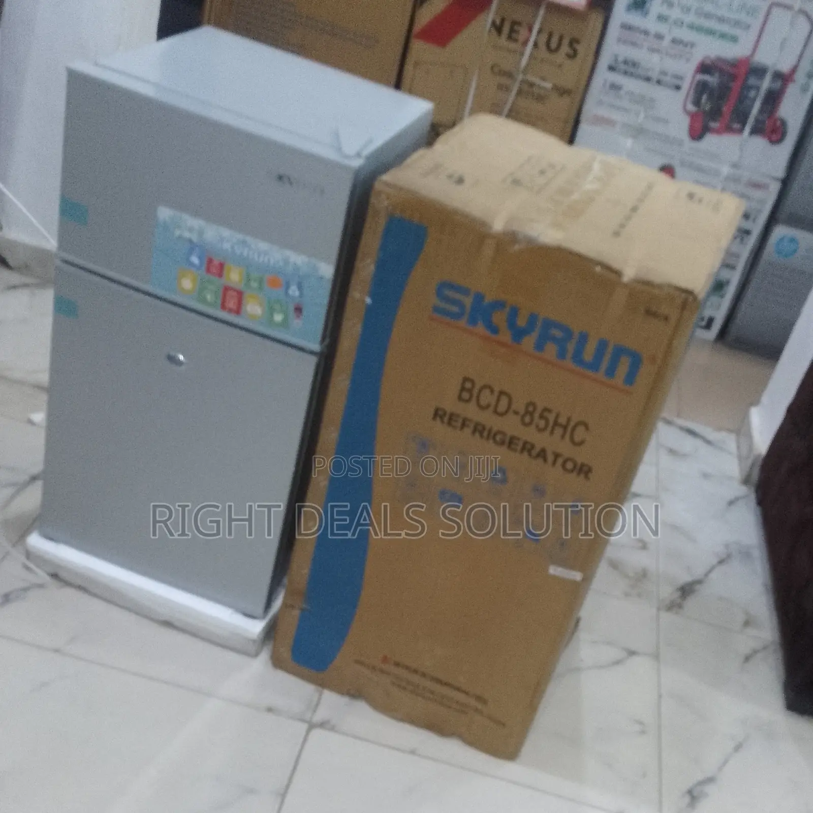 Skyrun Bcd85hc Energy-Saving Compact Refrigerator (85 Liters)