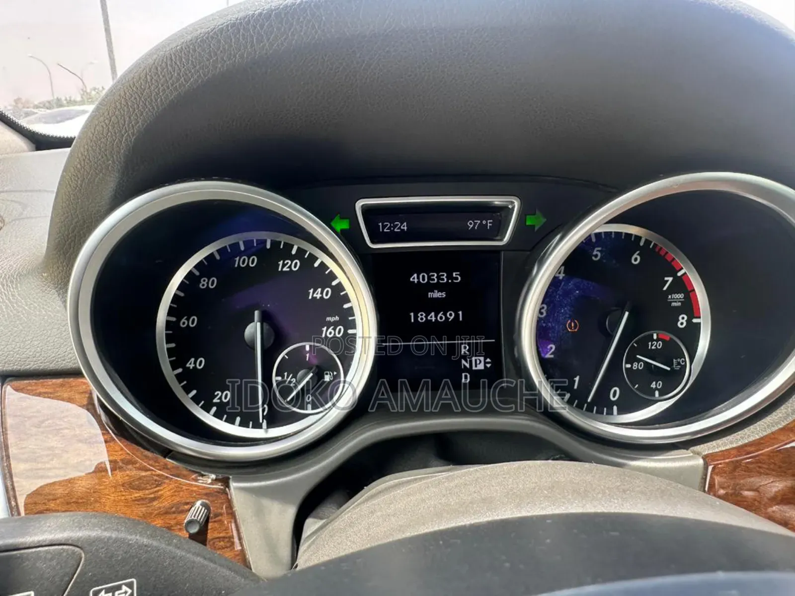 Mercedes-Benz M Class 2015 Gold