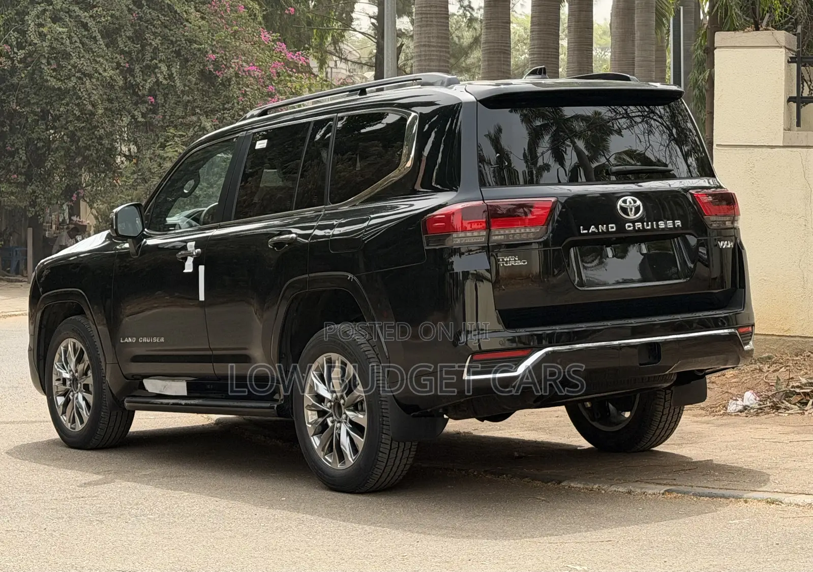 New Toyota Land Cruiser LC250 2025 Black