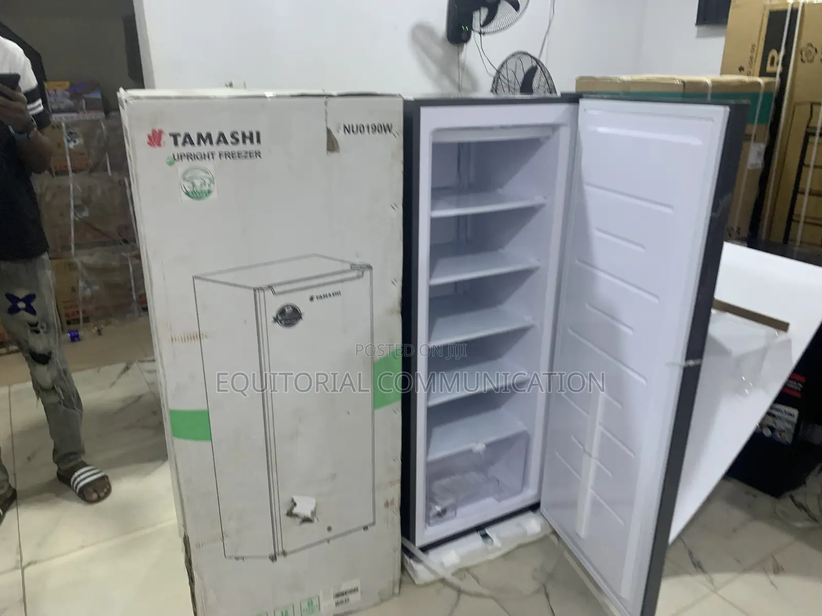 Tamashi Nuo190w Compact Upright Refrigerator