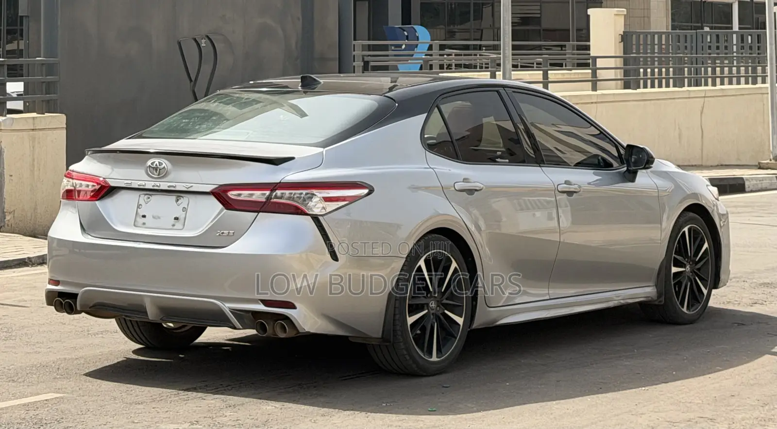 Toyota Camry 2019 Silver
