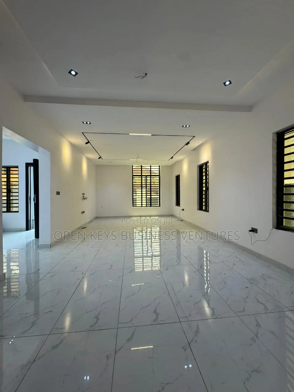 Furnished 4bdrm Duplex in Carlton Gate, Akobo for sale