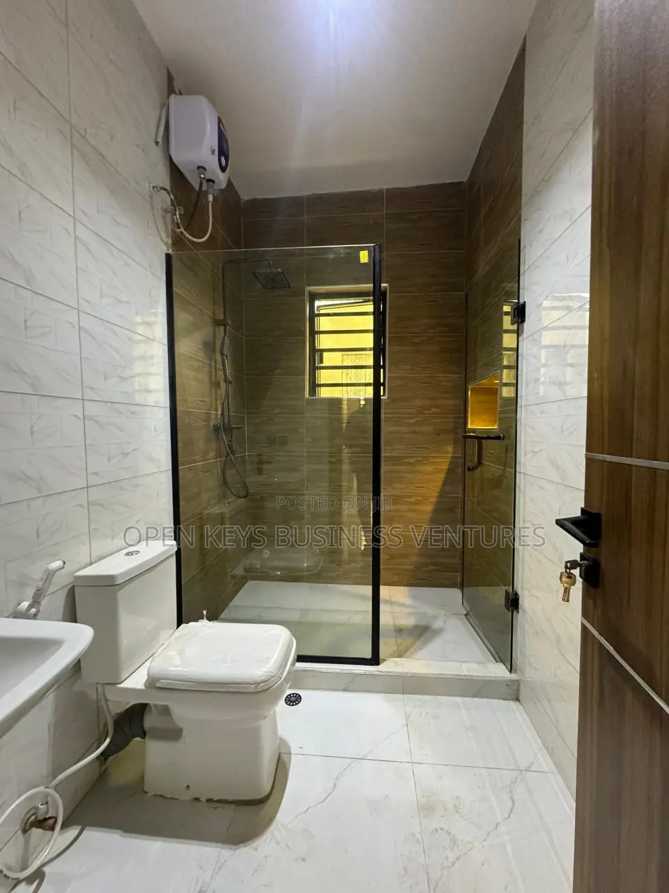 Furnished 4bdrm Duplex in Carlton Gate, Akobo for sale
