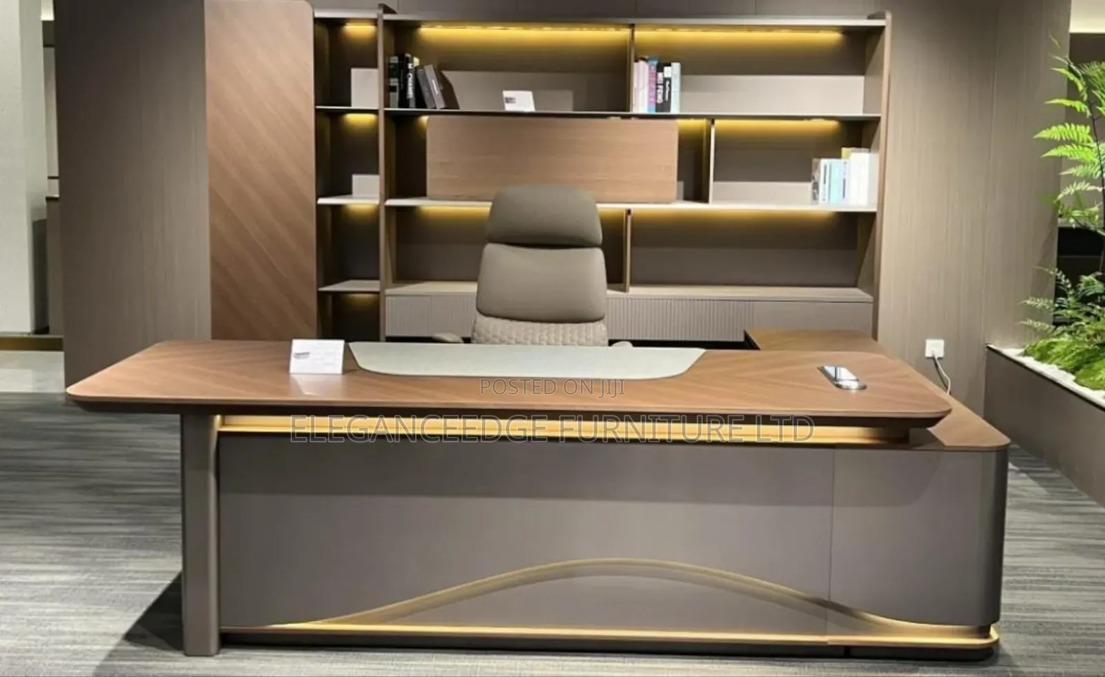 1.8 Meter Executive Director Office Table With Extension