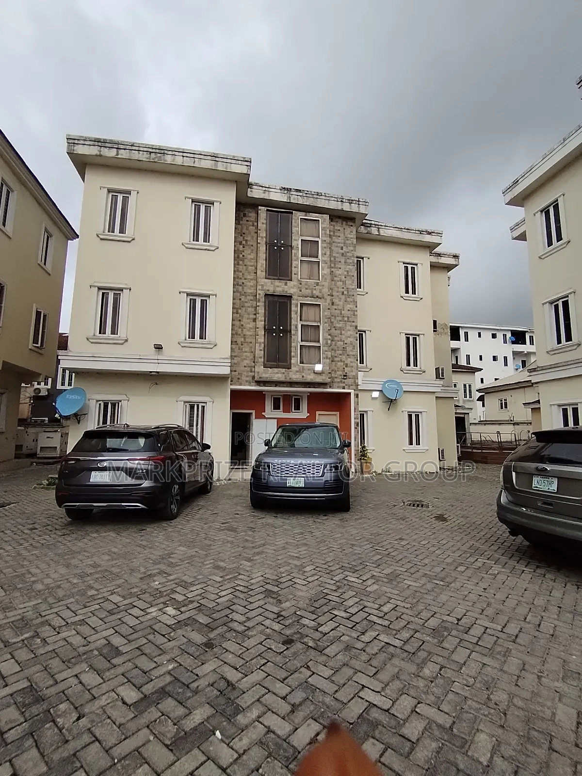4bdrm Duplex in Ikate Lekki Lagos for sale