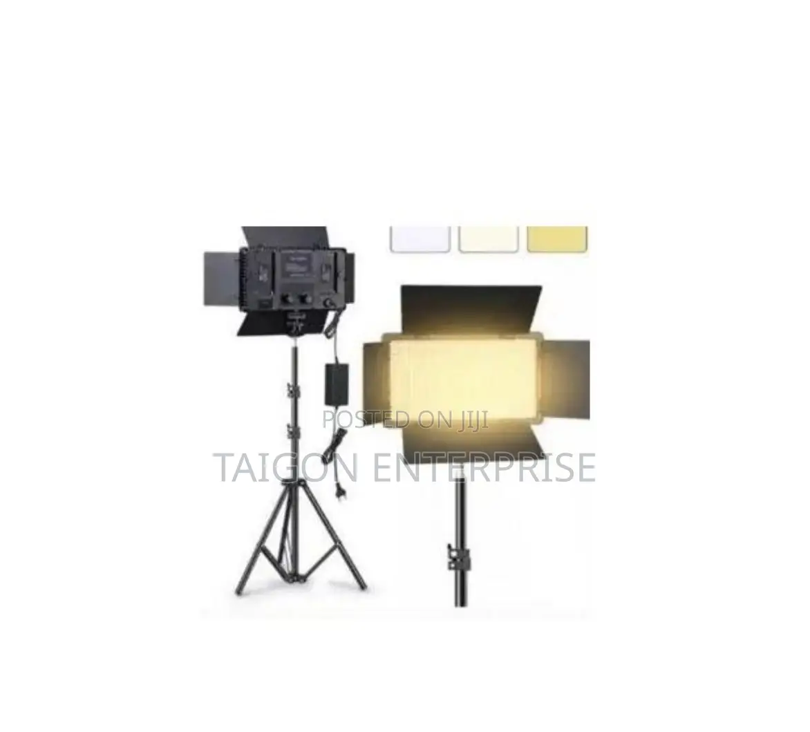 Led 800 Pro Light Kit With Tripod Stand and Batteries