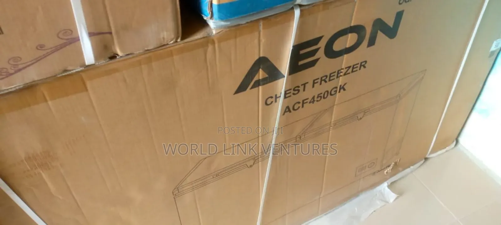 Aeon Chest Freezer Double Door With Key Lock And Company Warranty.