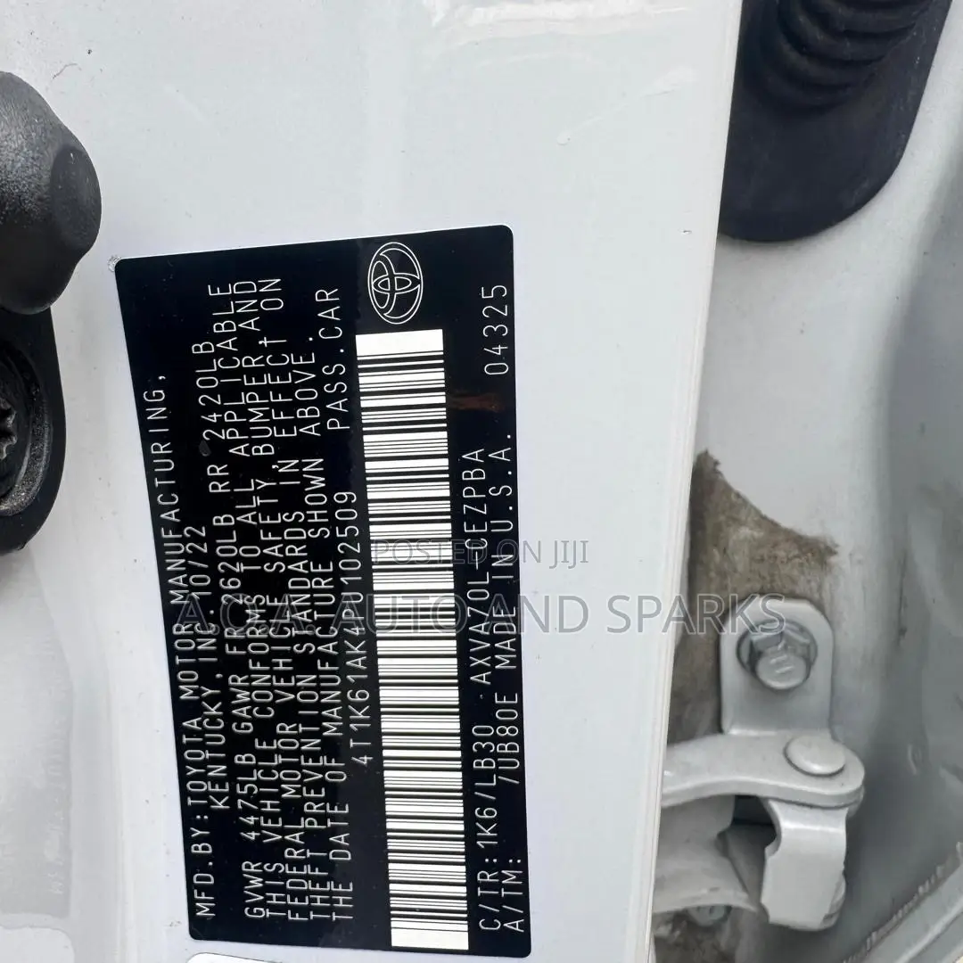 Toyota Camry 2023 White