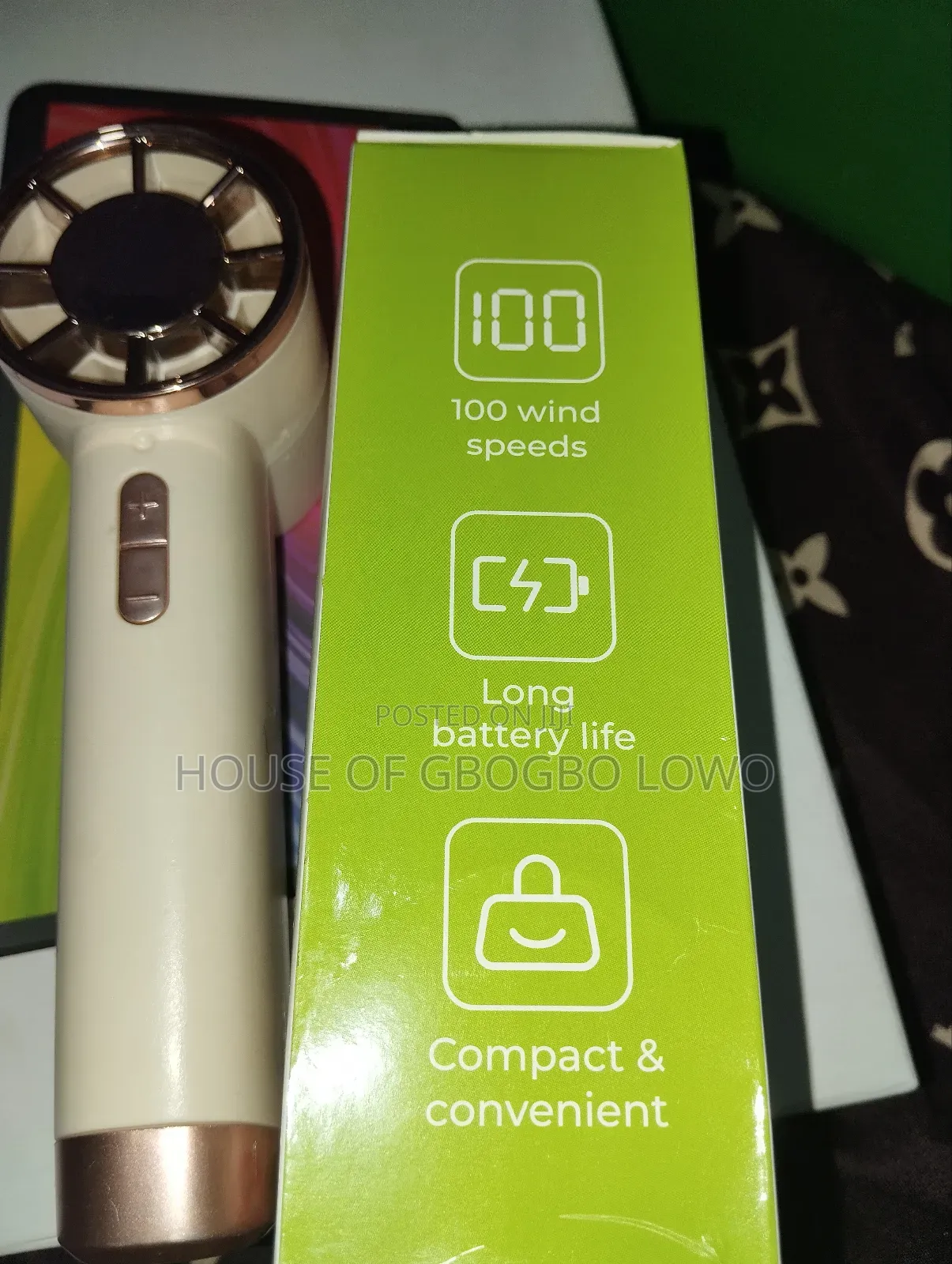 Celebrity Hand Fan