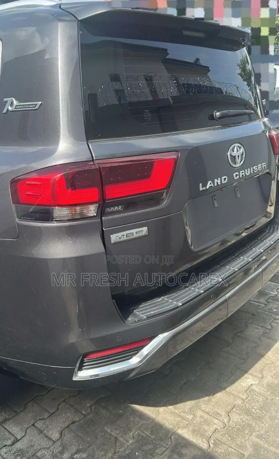 New Toyota Land Cruiser LC300 2025 Gray