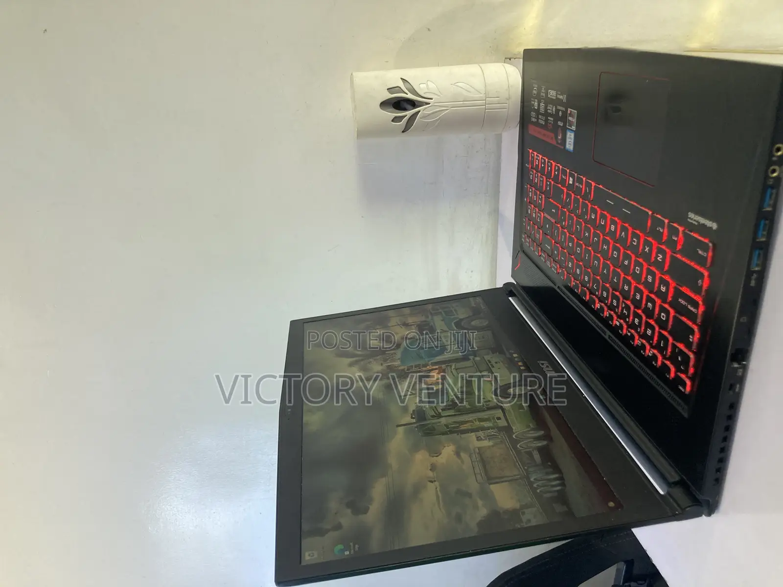 Laptop MSI GS63 7RE Stealth Pro 8GB Intel Core i7 SSD 256GB