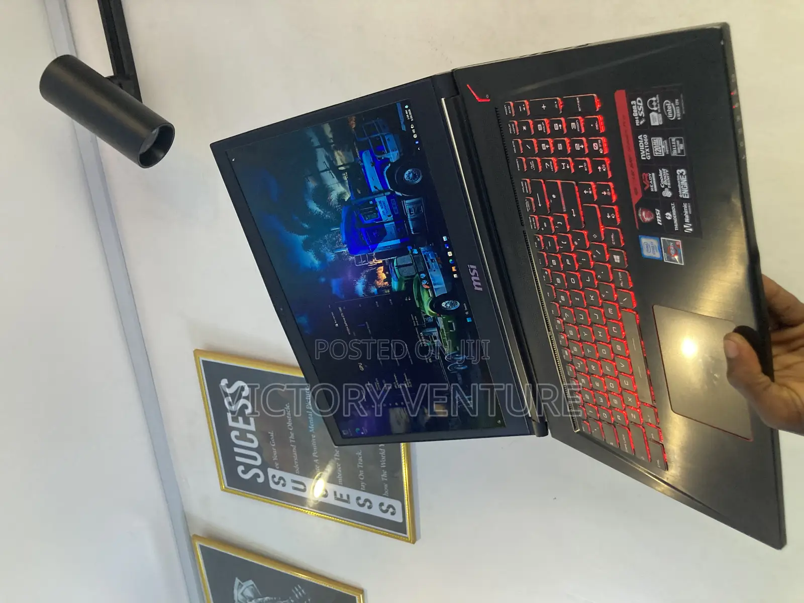 Laptop MSI GS63 7RE Stealth Pro 8GB Intel Core i7 SSD 256GB