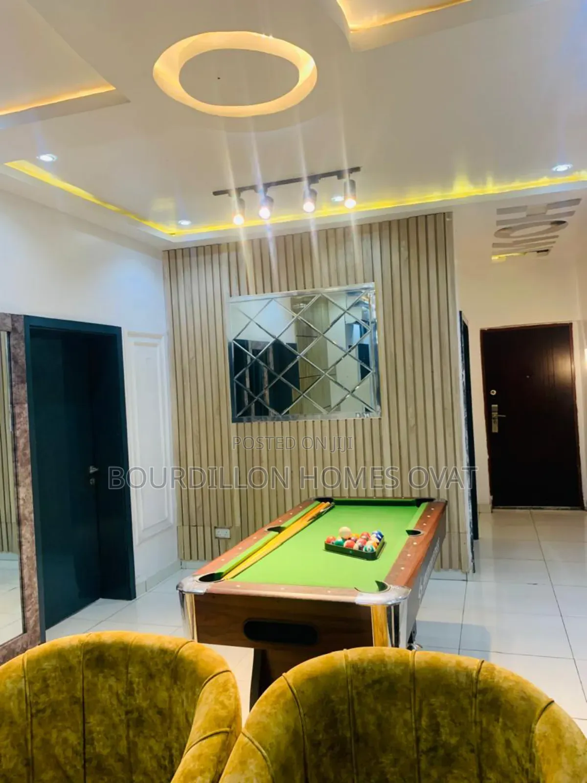 Furnished 2bdrm Apartment in Lekki Phase 1 for rent