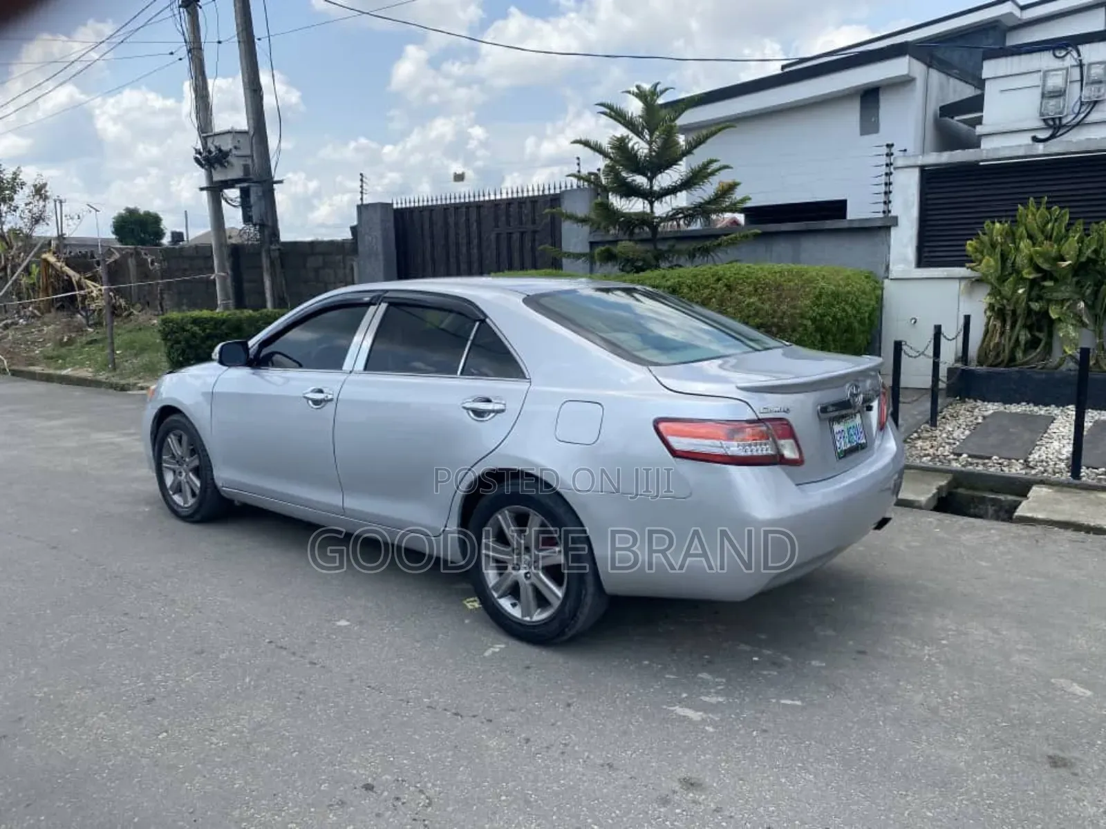 Toyota Camry SE V6 4dr Sedan (3.5L 6cyl 6AM) 2010 Gray