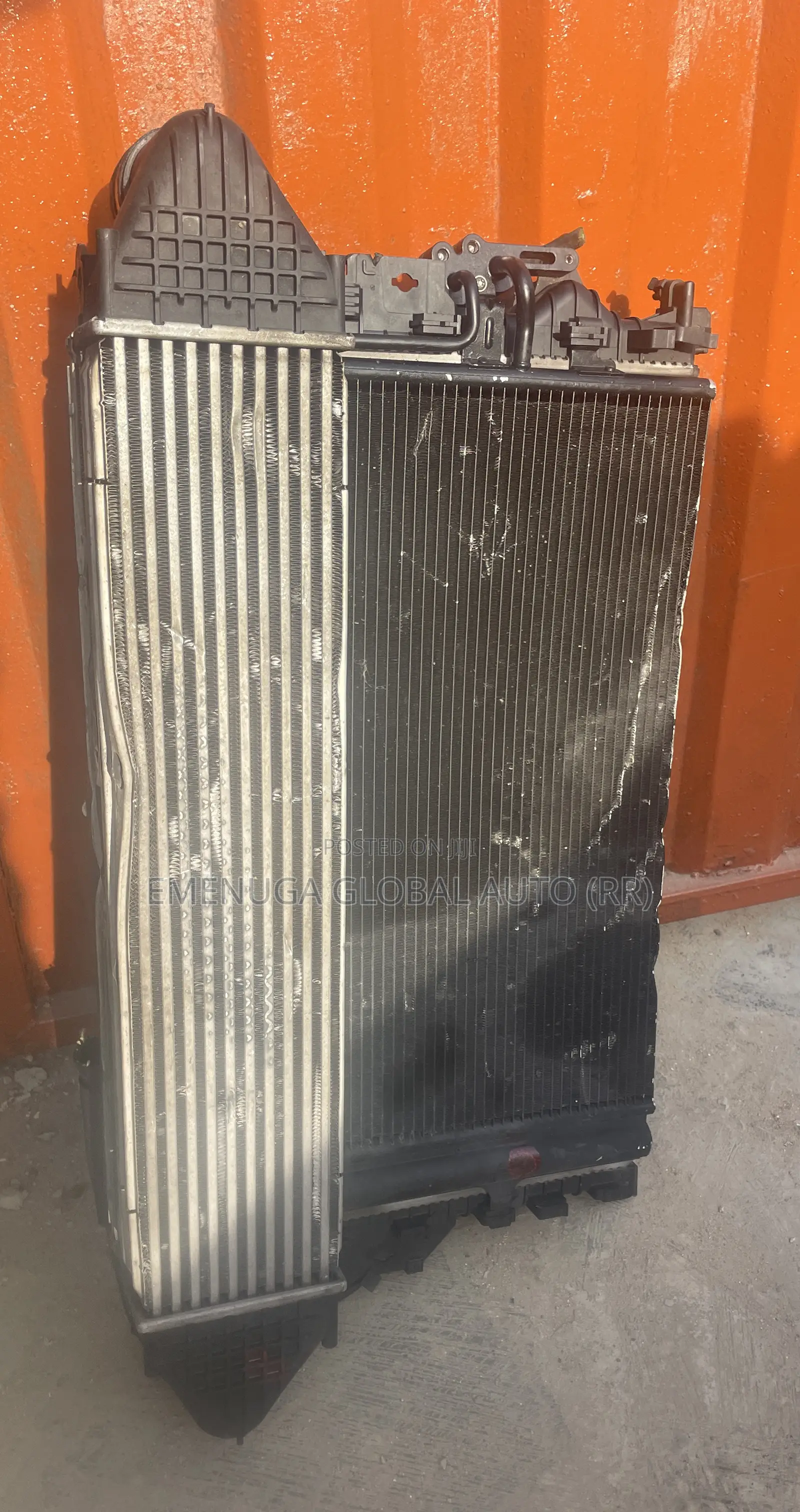 Radiator Complete Range Rover Evoque 2014