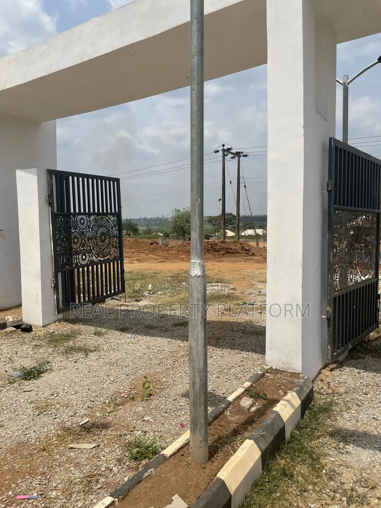 Mini Flat in West Park And, Oluyole for sale