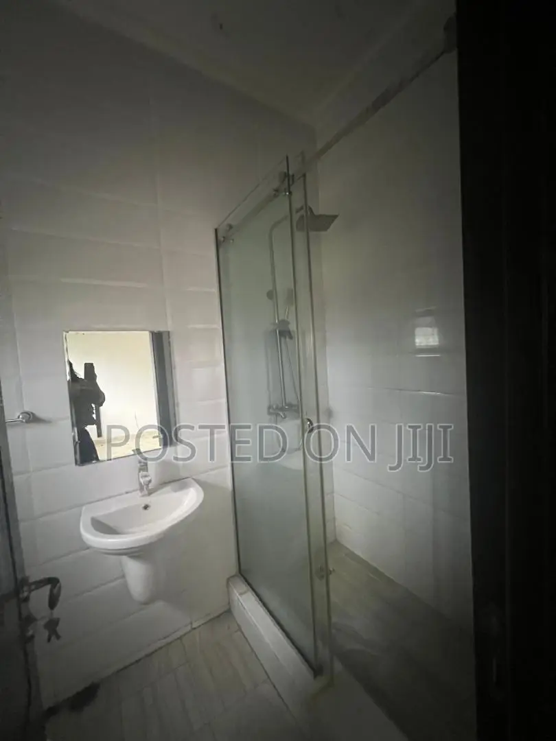 4bdrm Duplex in Lake View Estate, Lekki Phase 2 for rent