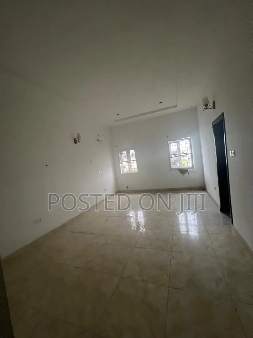 4bdrm Duplex in Lake View Estate, Lekki Phase 2 for rent