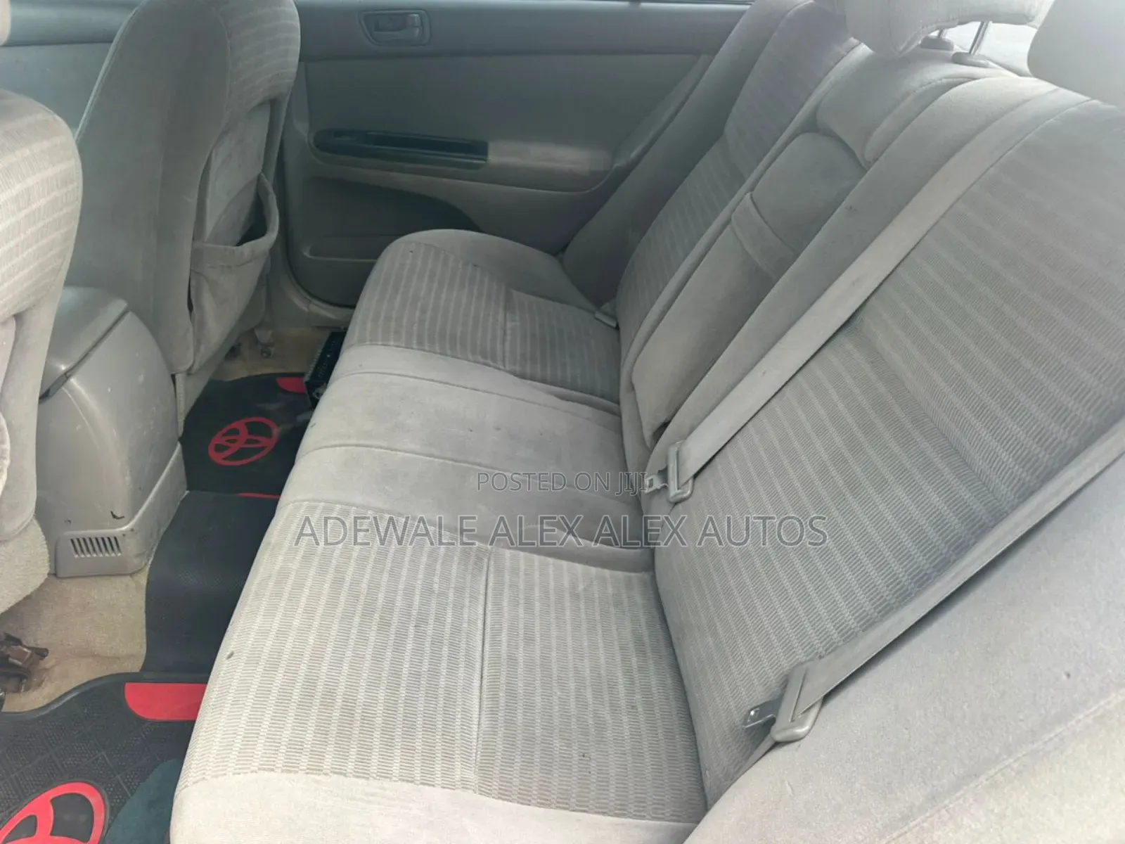 Toyota Camry 2005 Gray