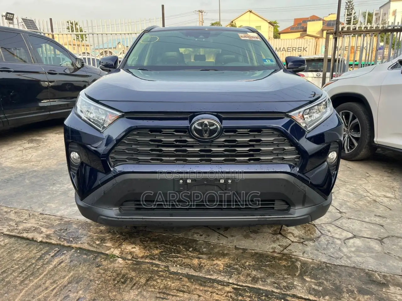 Toyota RAV4 XLE Premium AWD 2020 Blue