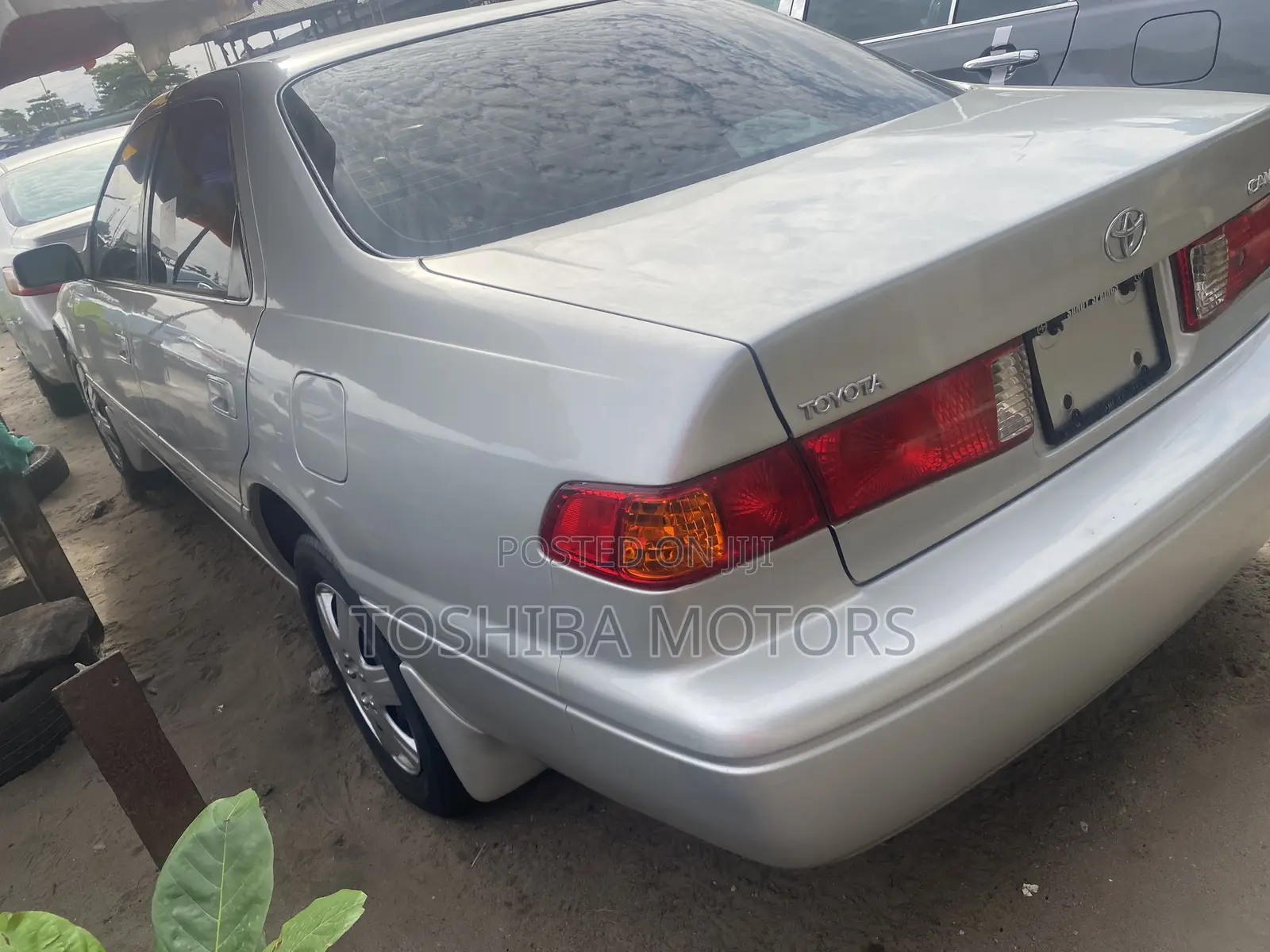 Toyota Camry LE 4dr Sedan (2.2L 4cyl 4A) 2001 Silver
