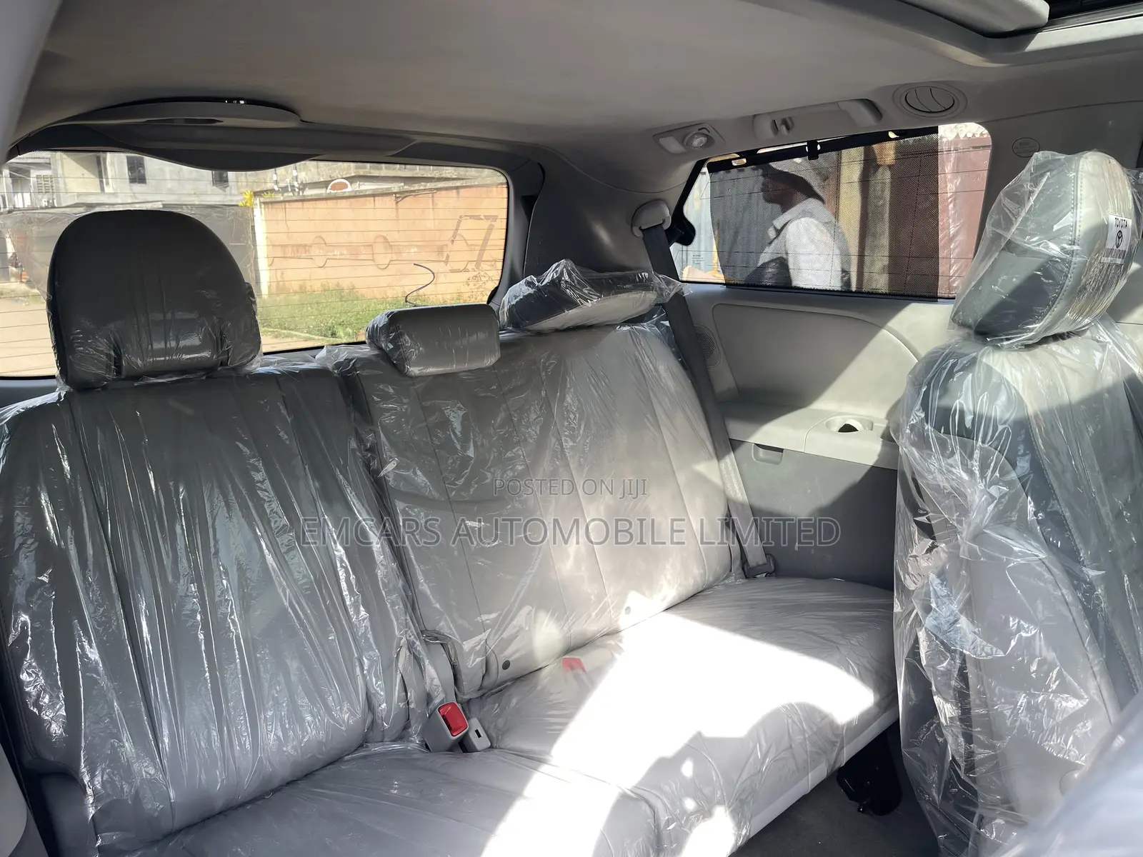 Toyota Sienna Limited 7 Passenger 2011 Black
