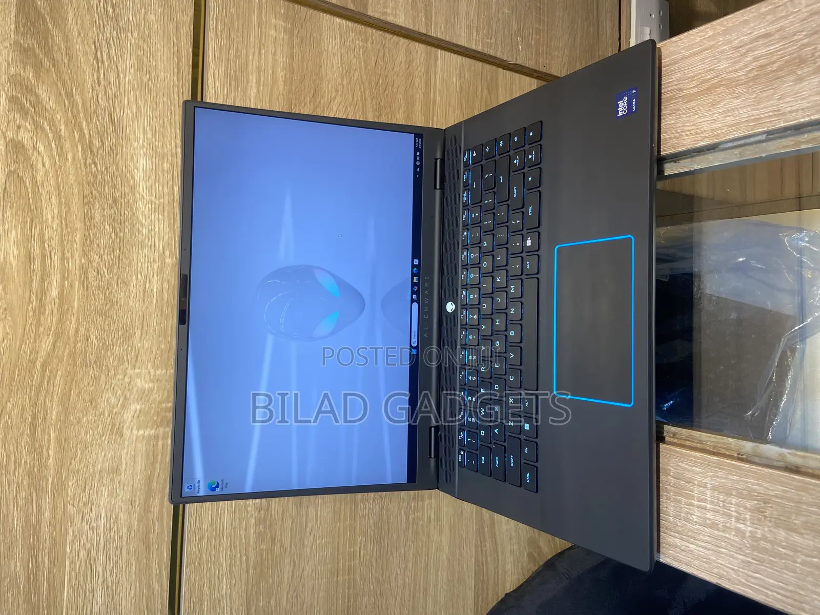 Laptop Dell Alienware M16 R2 16GB Intel Core Ultra 7 SSD 1T