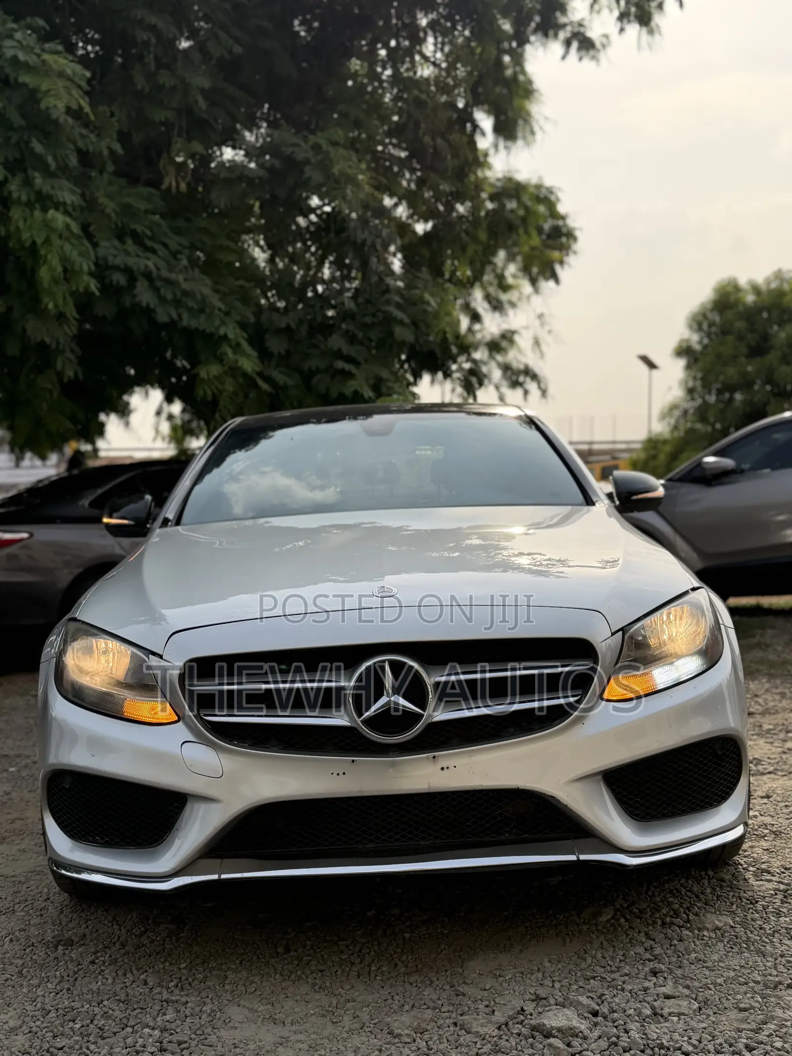 Mercedes-Benz C300 Luxury 4dr AWD 4Matic Sedan (2.0L 4cyl 7A) 2015