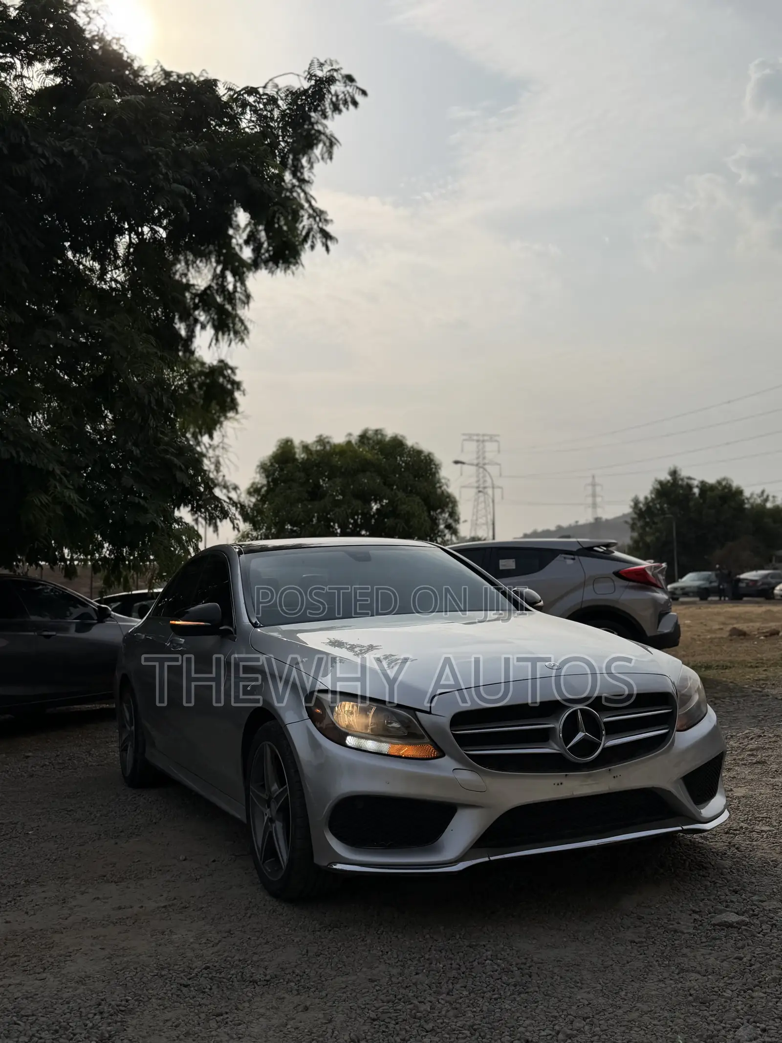 Mercedes-Benz C300 Luxury 4dr AWD 4Matic Sedan (2.0L 4cyl 7A) 2015