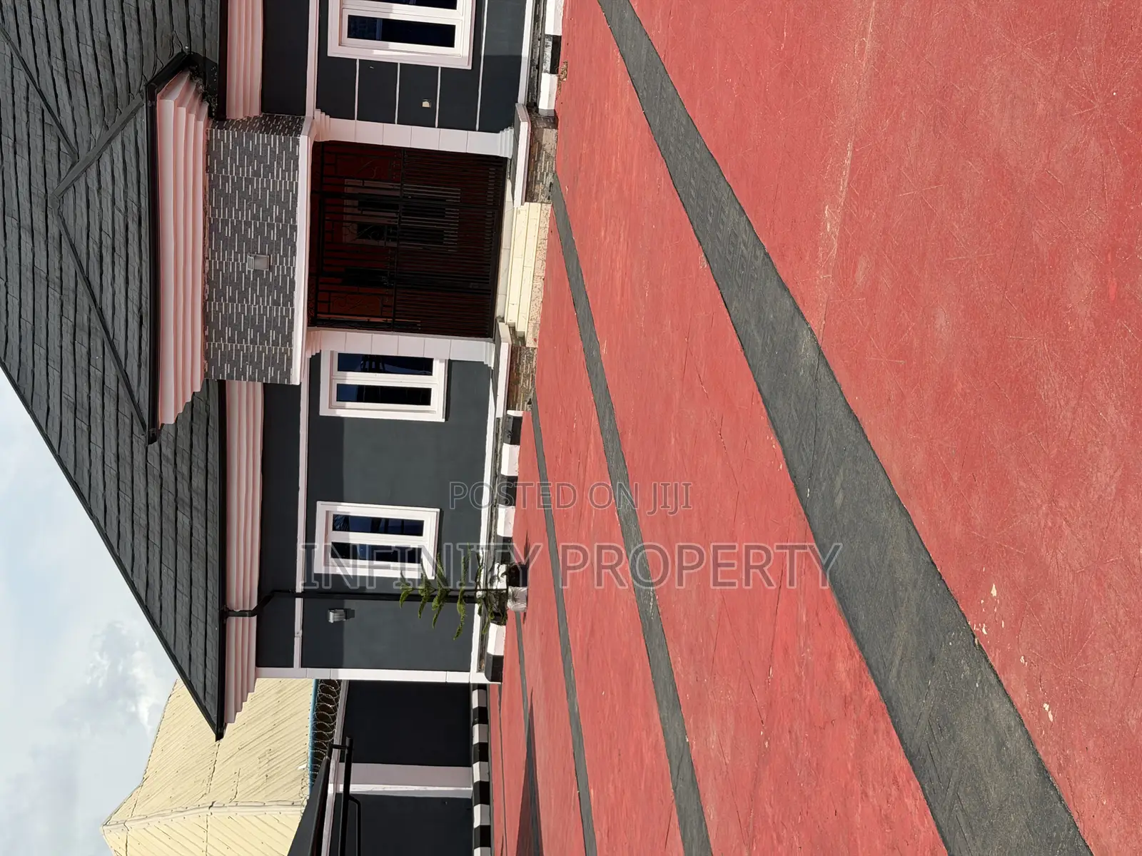 4bdrm Bungalow in Ogheghe, Benin City for sale