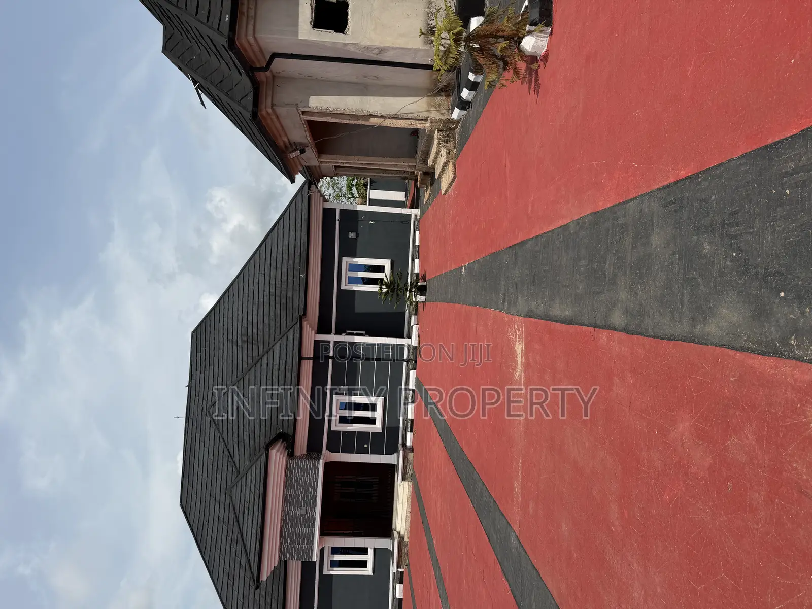 4bdrm Bungalow in Ogheghe, Benin City for sale