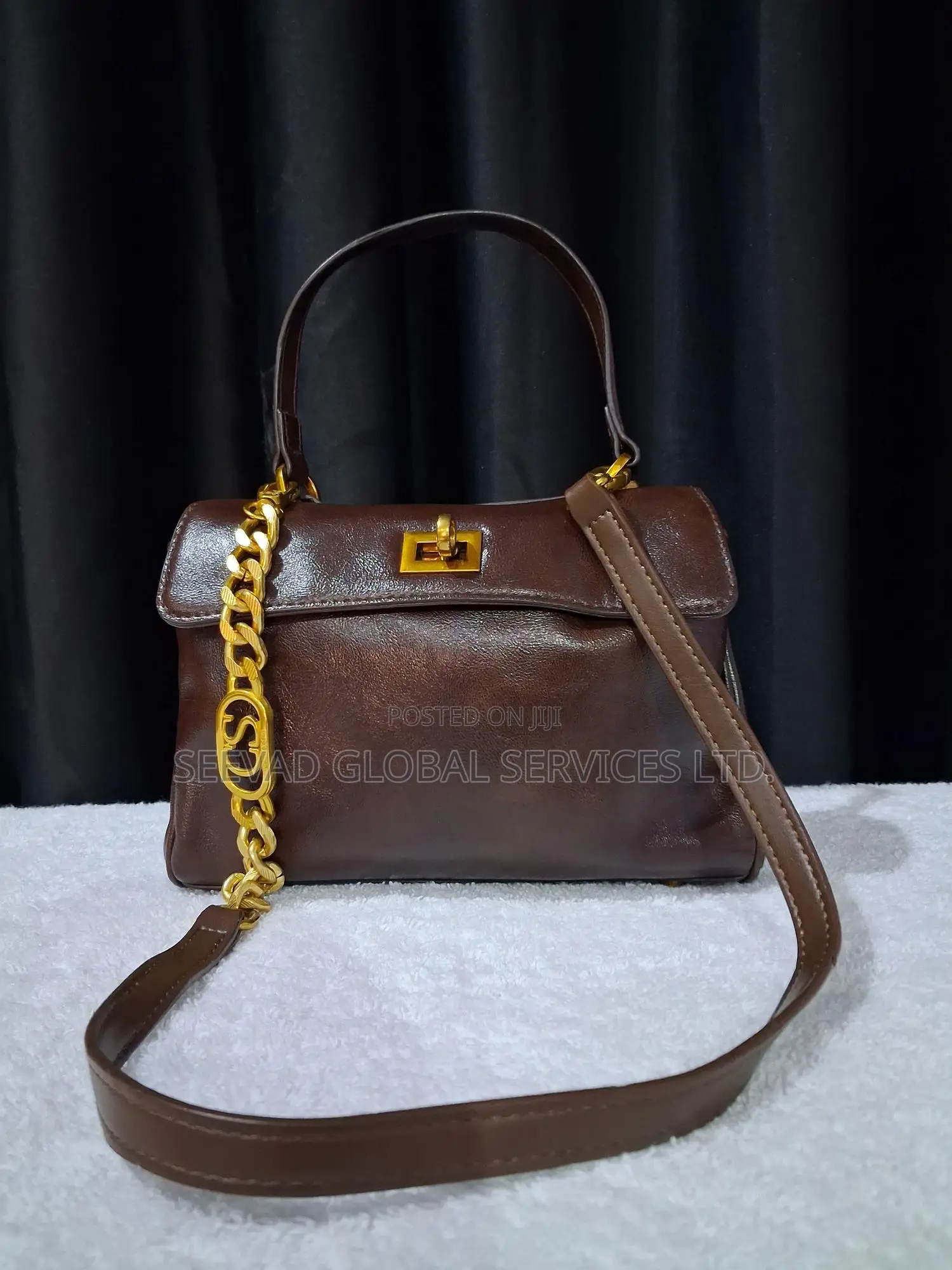Leather Shoulder Bag for Women With Chain Leathersling