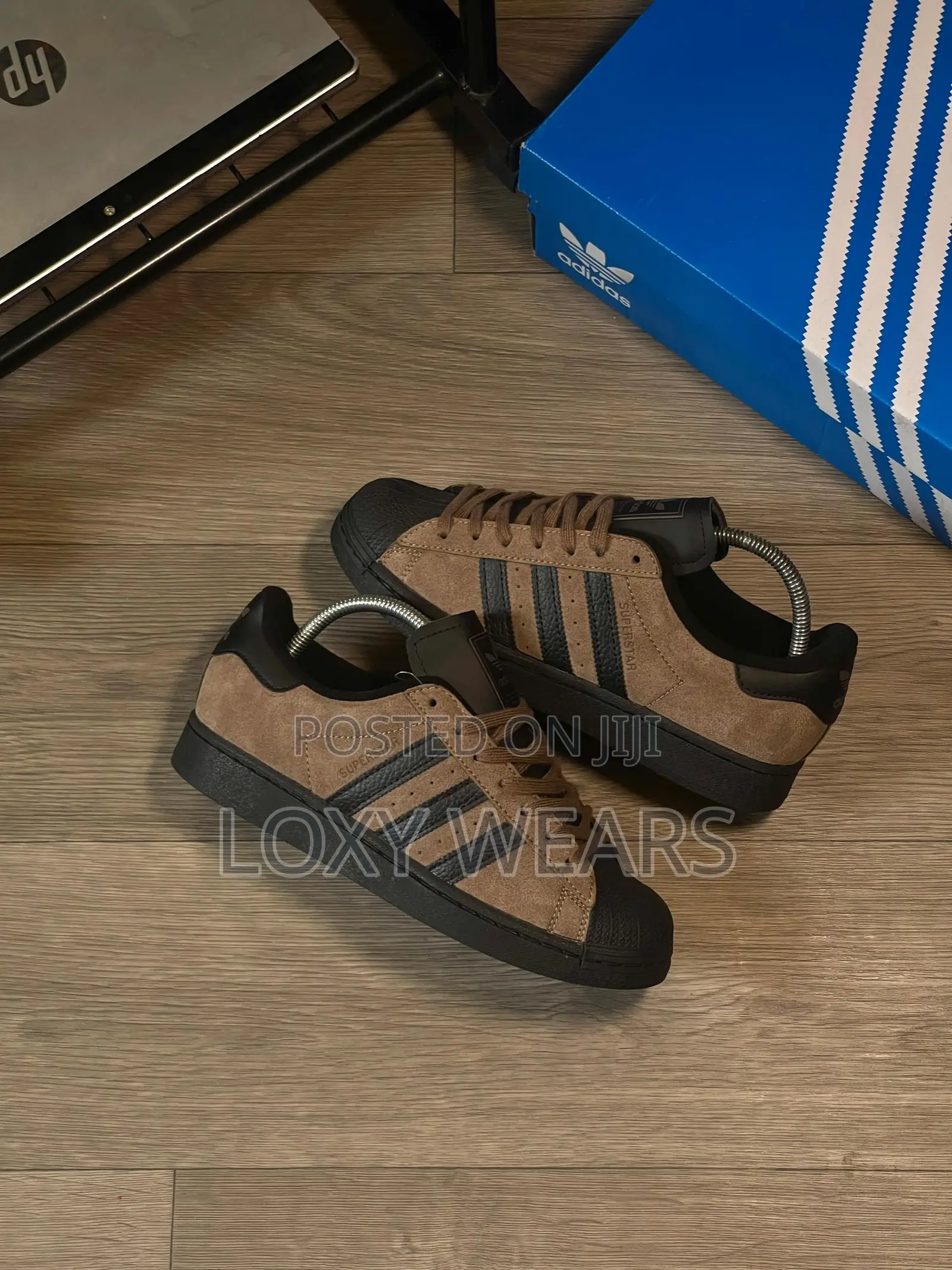 Addidas Premium Sneakers