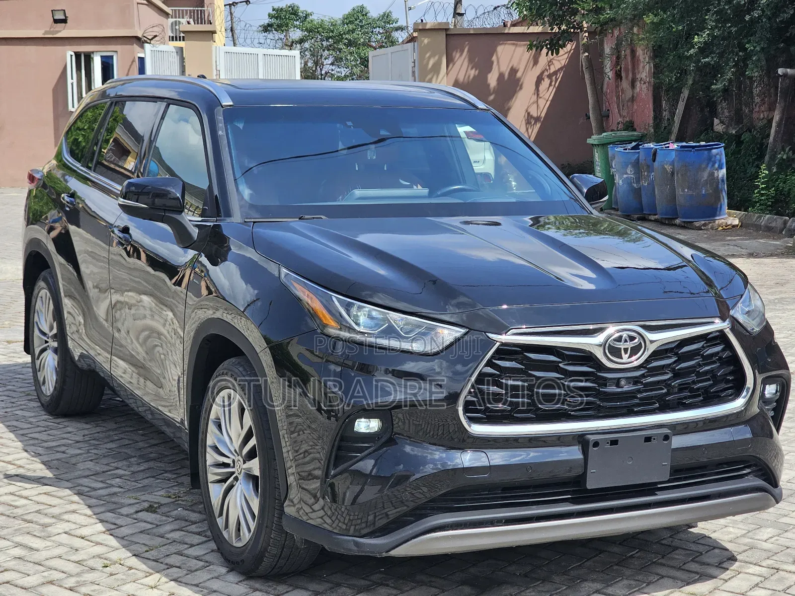 Toyota Highlander Platinum 2022 Black