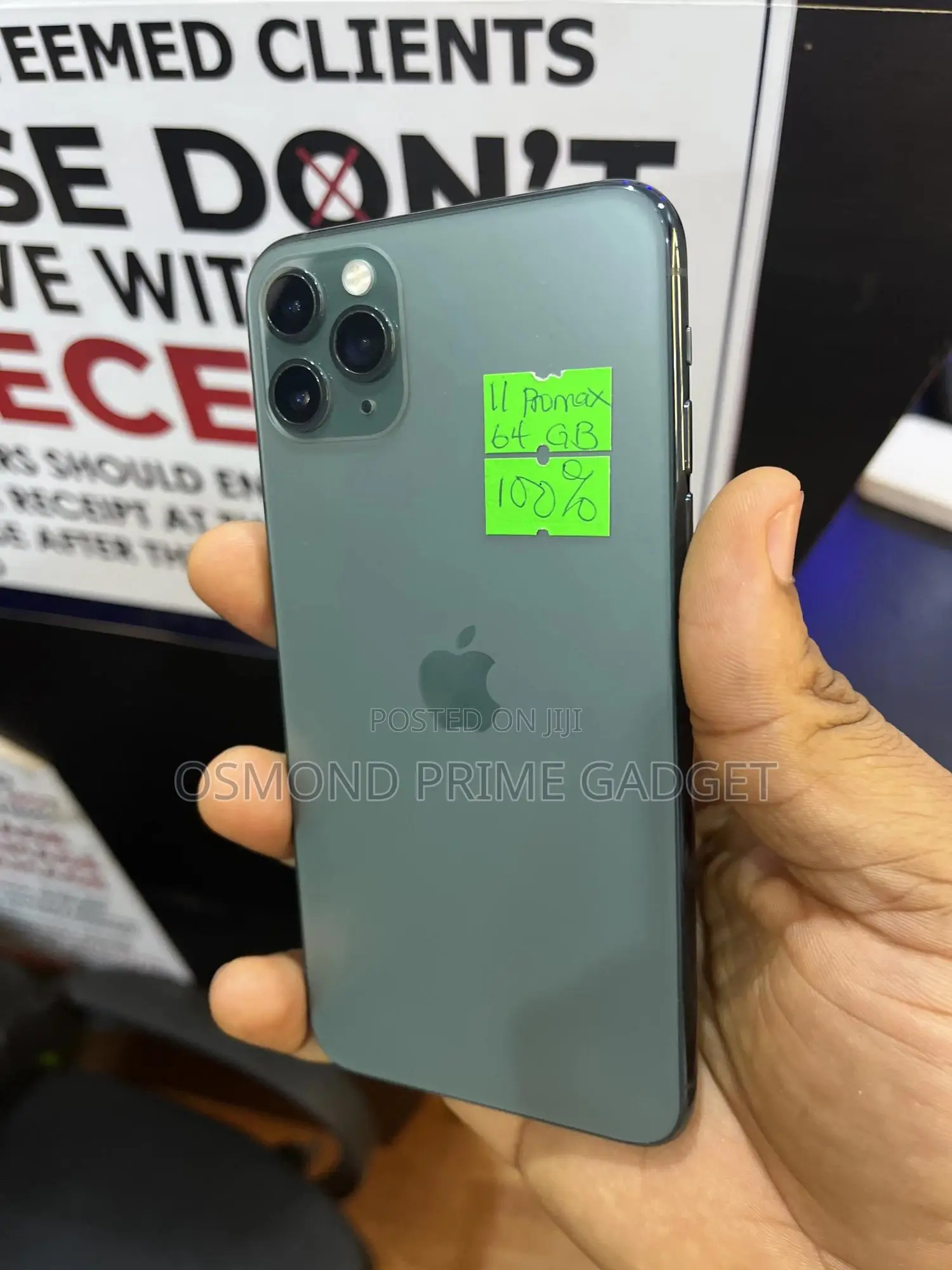 New Apple iPhone 11 Pro Max 64 GB Gray