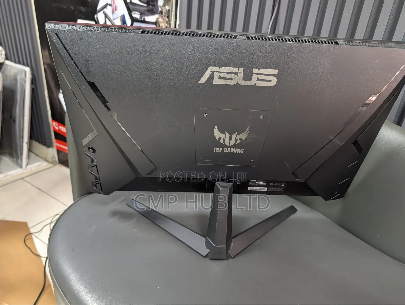 Asus Vg27q1a 27" 165h QHD 144hz Ips Gaming Monitor