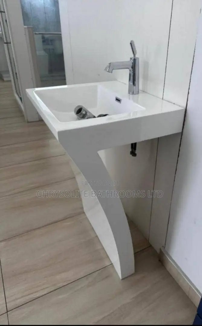 Standing Wash Basin