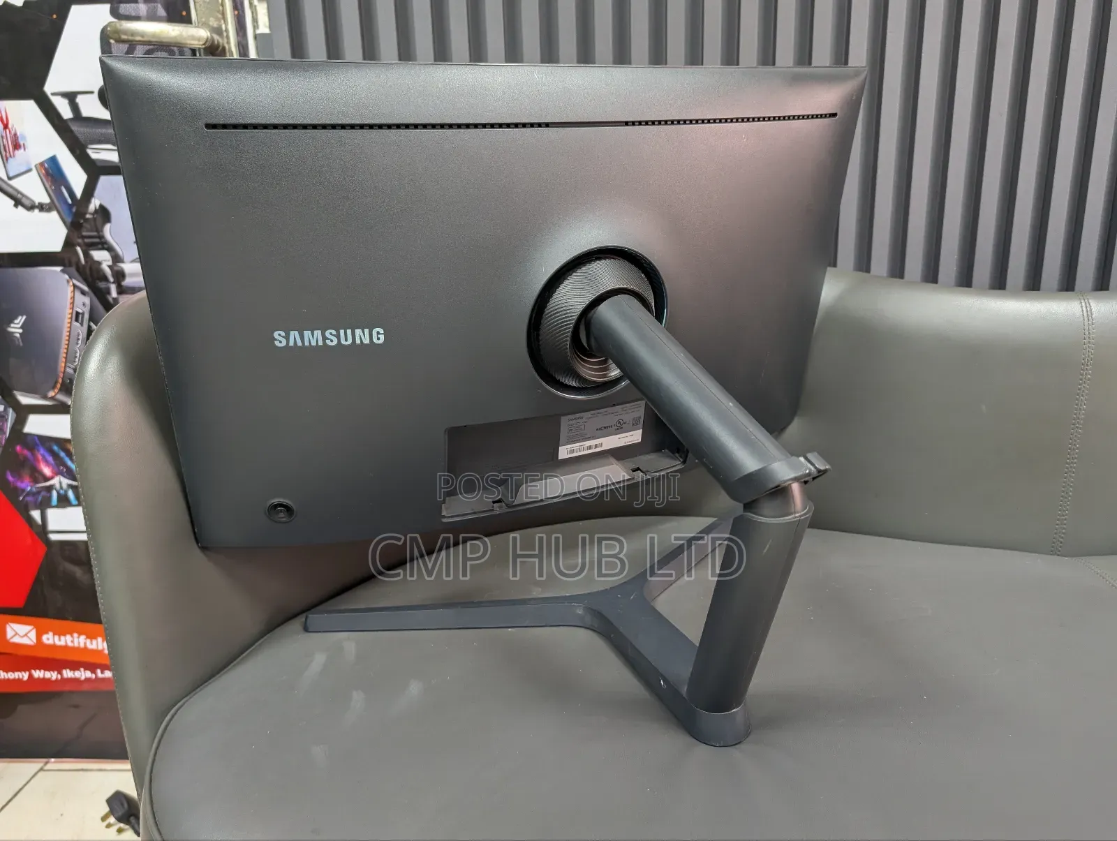 Samsung C27hg70q 27" QHD (2560×1440) 144hz Gaming Monitor