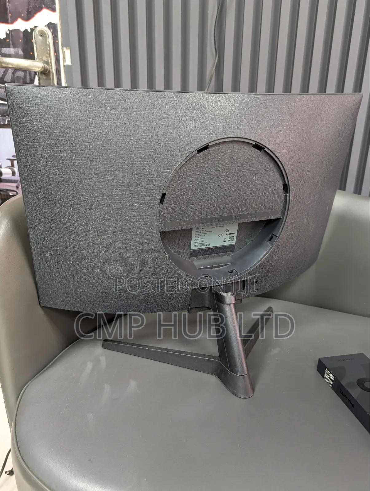 Samsung
C27t550fde
27-Inch Curved Full Hd 1080p Monitor