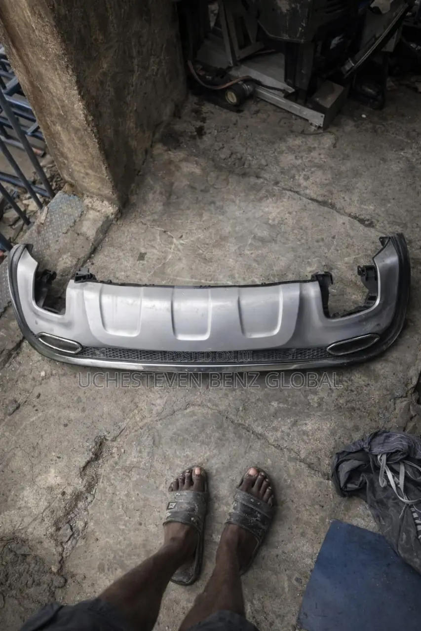 Complete Back Bumper Down Chrome for Gla 250