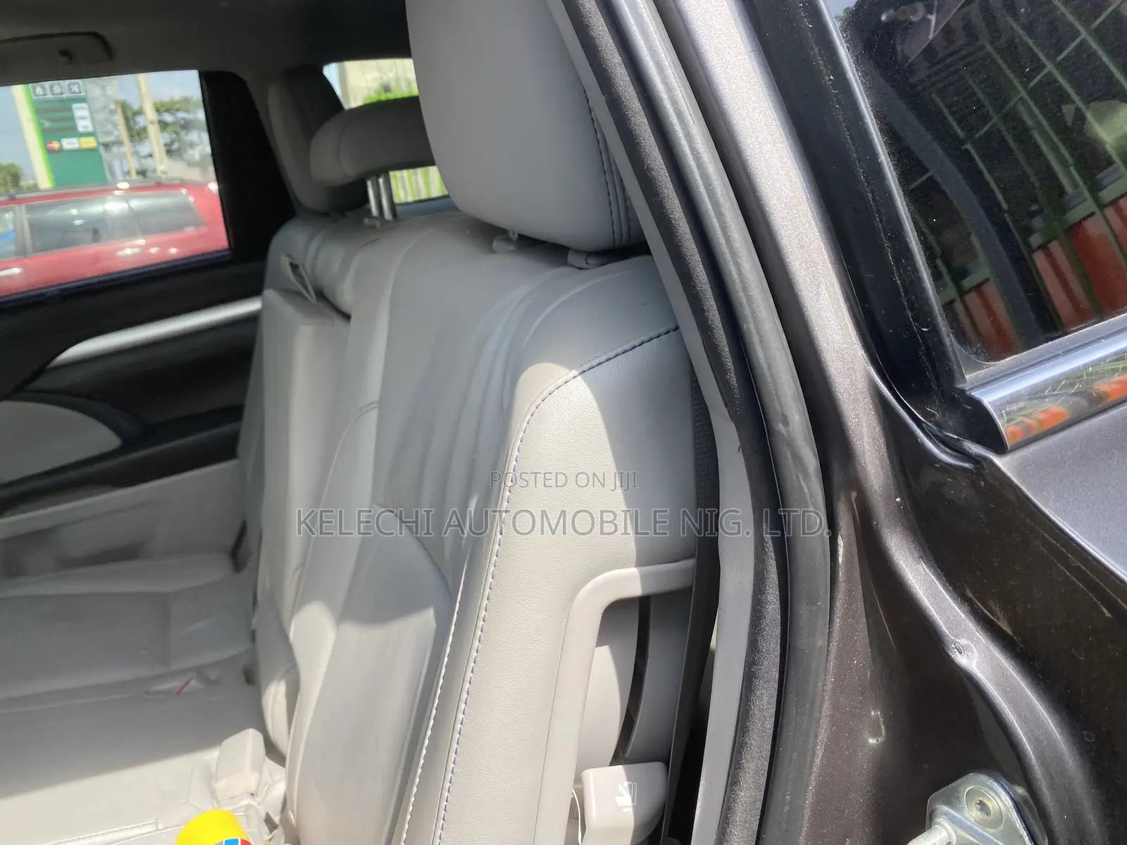 Toyota Highlander LE Plus 4dr SUV (3.5L 6cyl 6A) 2015 Gray