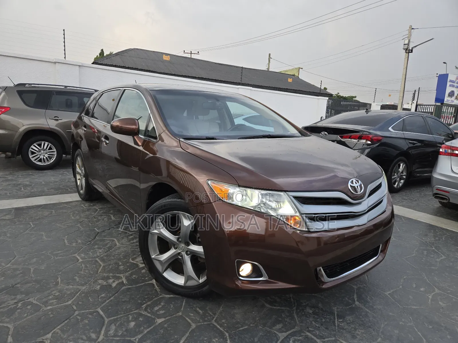 Toyota Venza V6 2011 Brown