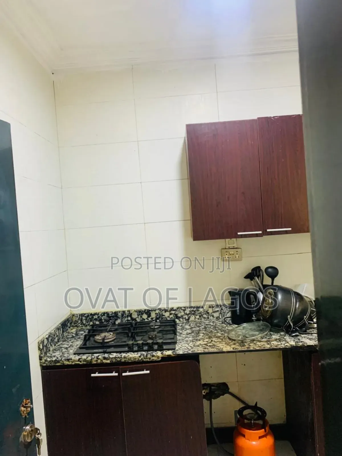 Furnished 2bdrm Apartment in Admiralty Way, Lekki Phase 1 for rent