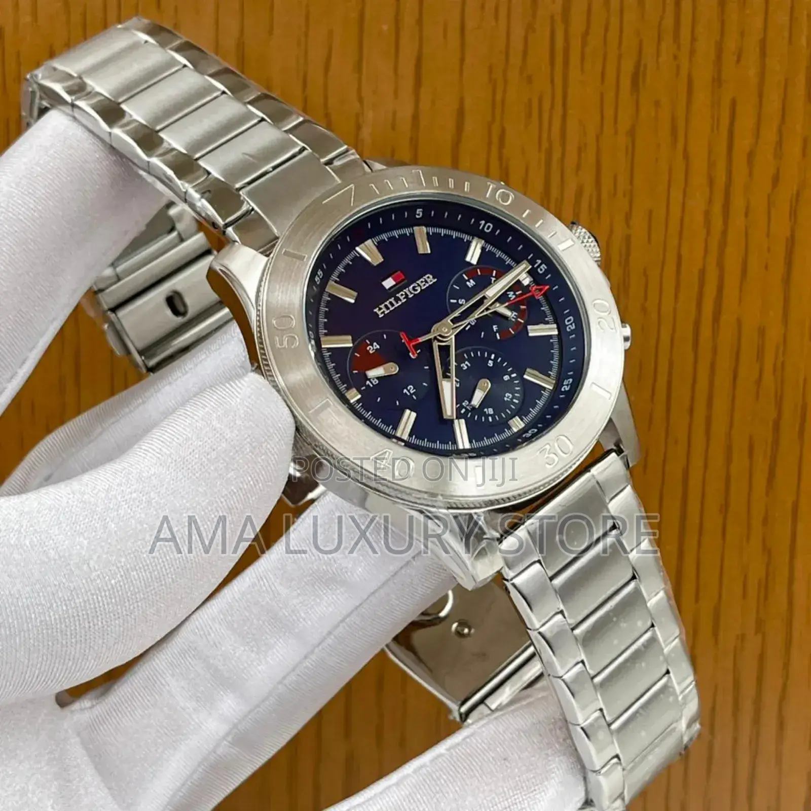 Tommy Hilfiger Luxury Designer Chain Strap Wristwatches