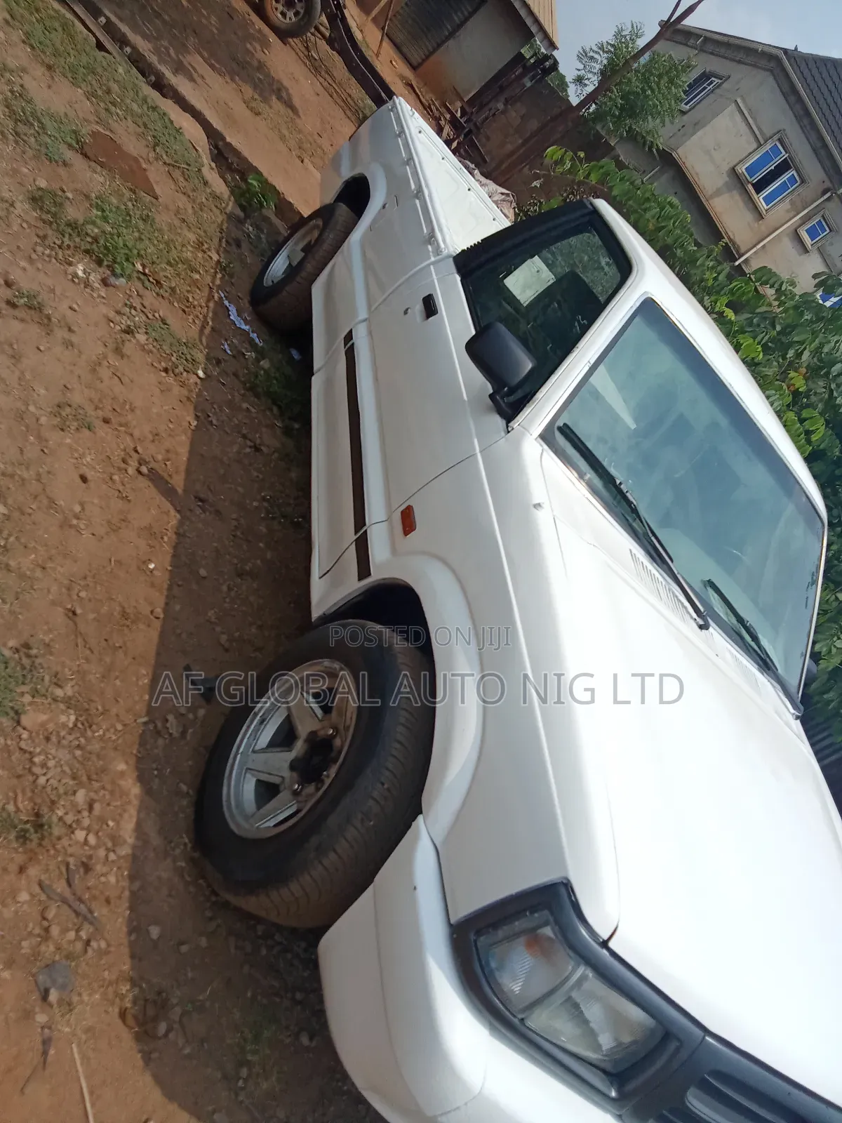 Mazda B 1997 White