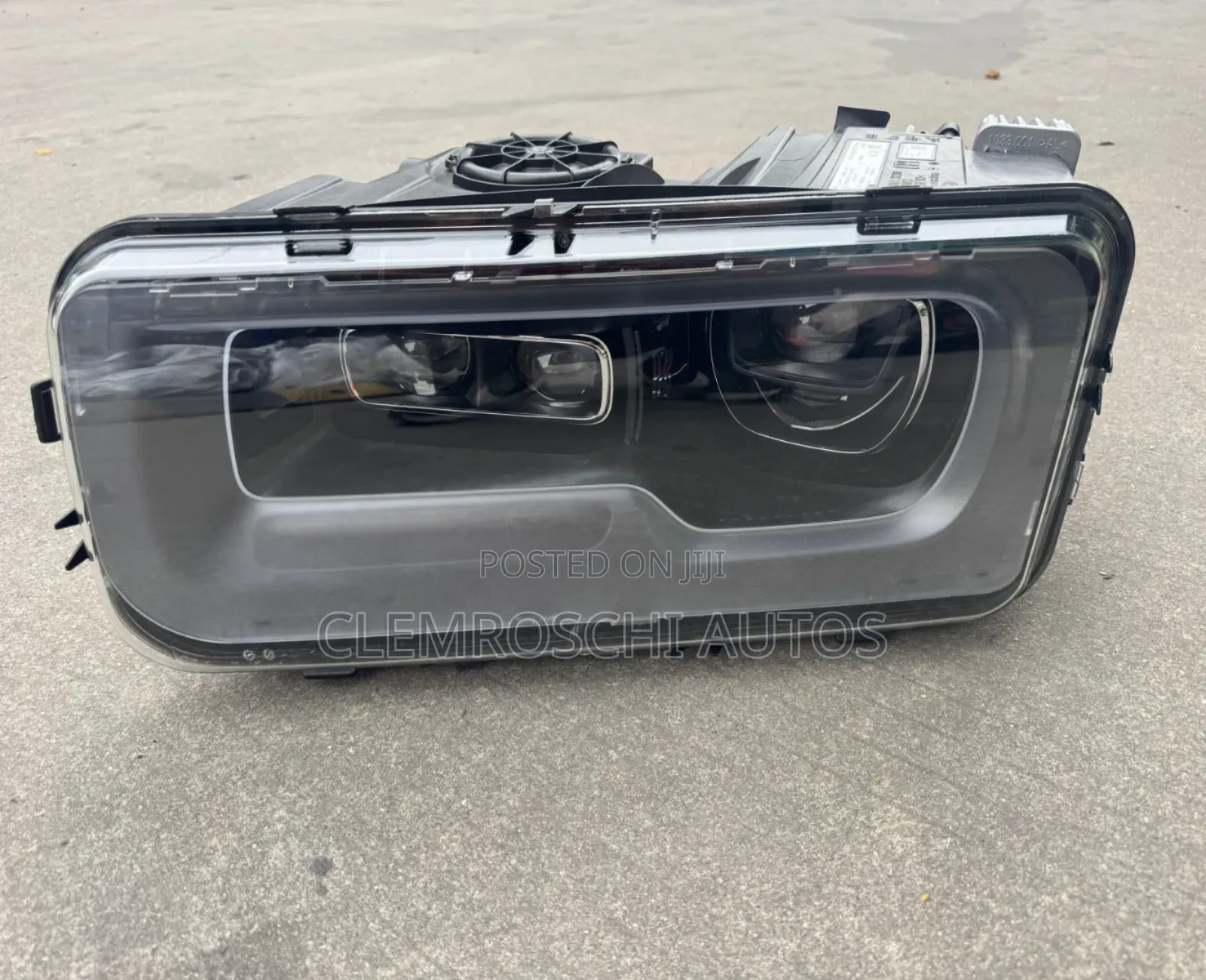High Quality Certified Original Head Light Rolls Royce Cullinan 2022.